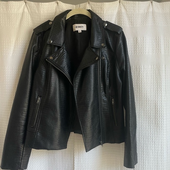 BB Dakota Black Vegan Leather Jacket - Picture 1 of 5